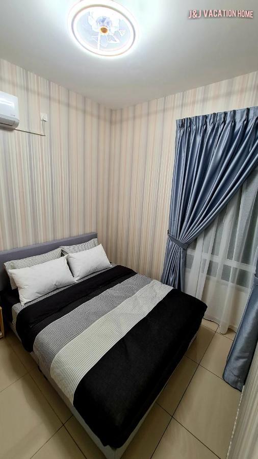 J&J Vacation Home@Novo8 Residence Kampong Tambak Eksteriør bilde